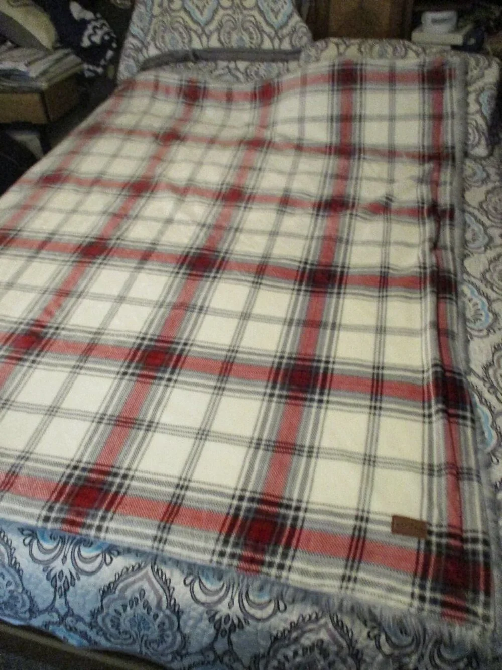 Orvis Throw Blanket  60”x70”